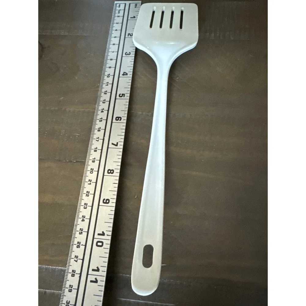 Vintage Style White Melamine Slotted Spatula Turner Red Rose Floral Pattern